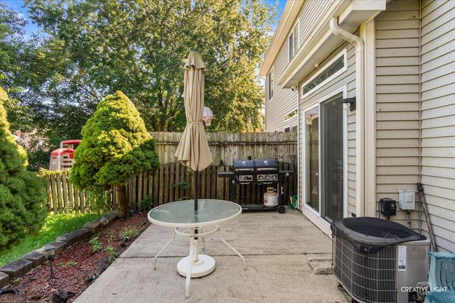 13961 S Oakdale Circle, Plainfield, IL 60544