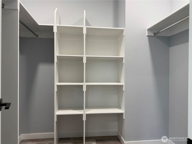 716 Island Circle SE, Ocean Shores, WA 98569