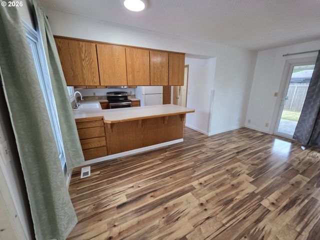 809 FLINT Ave, Vancouver, WA 98664