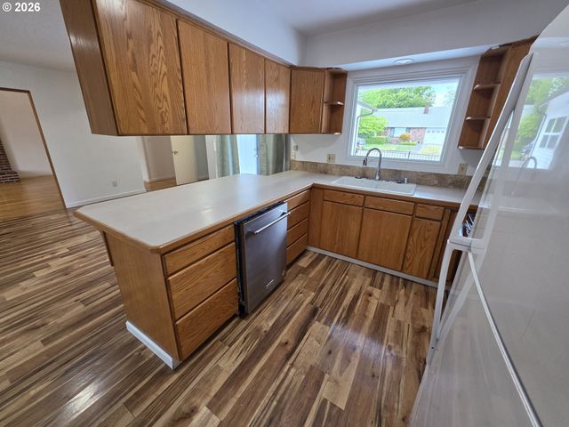 809 FLINT Ave, Vancouver, WA 98664