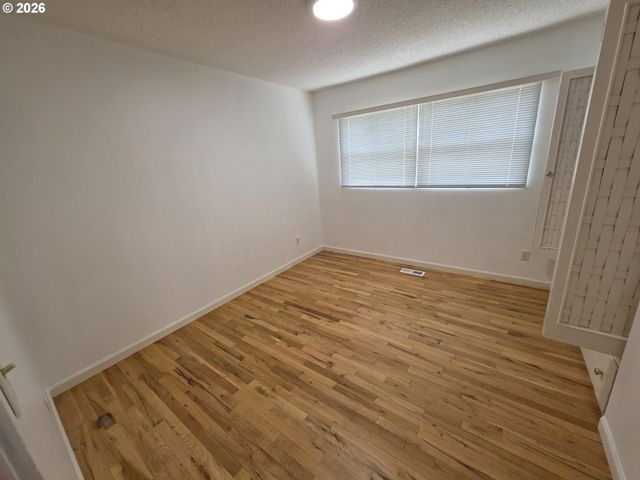 809 FLINT Ave, Vancouver, WA 98664