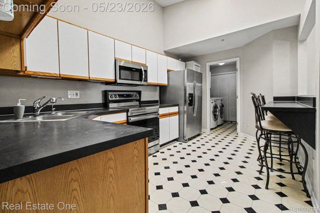 49738 Plymouth Way 81, Plymouth Charter Township, MI 48170
