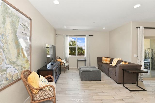 510 S Anaheim, Anaheim, CA 92805