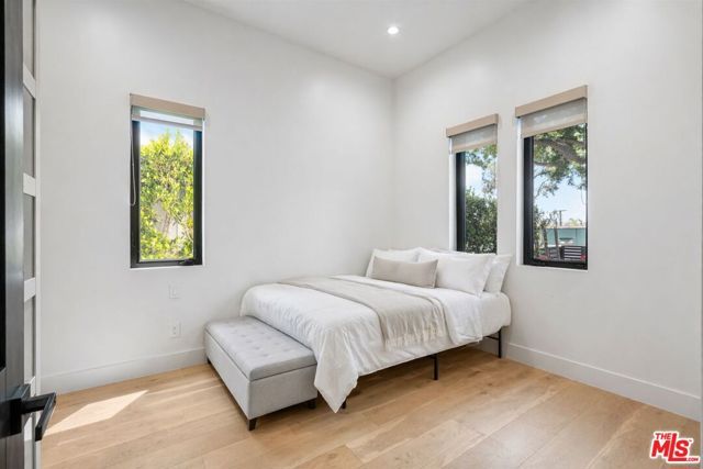 3932 Glencoe Avenue, Culver City, CA 90291