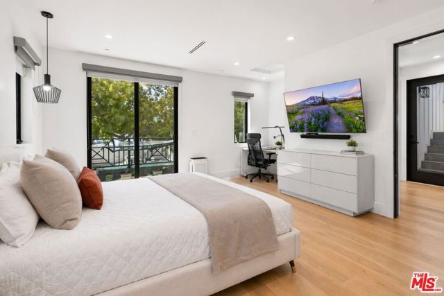 3932 Glencoe Avenue, Culver City, CA 90291