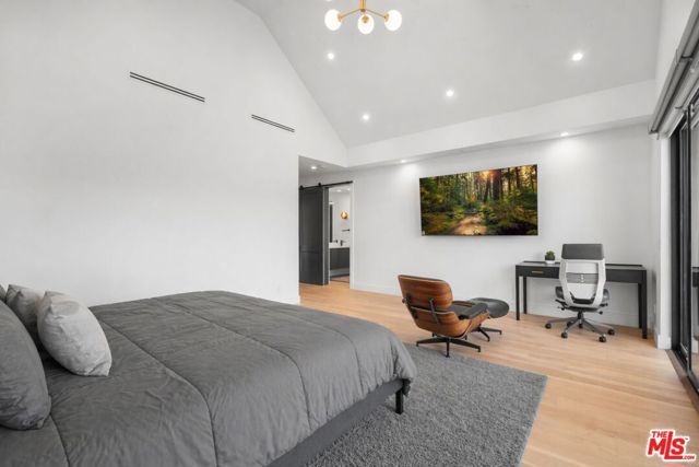 3932 Glencoe Avenue, Culver City, CA 90291