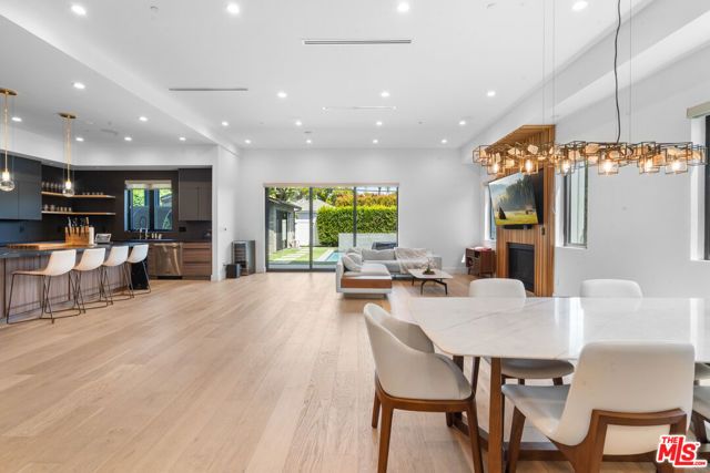 3932 Glencoe Avenue, Culver City, CA 90291