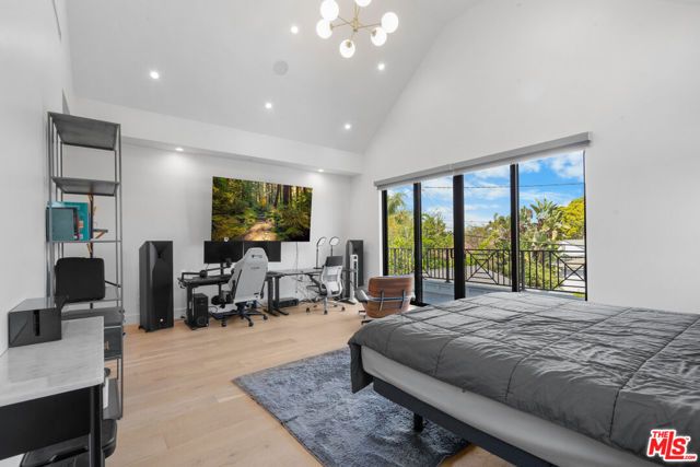 3932 Glencoe Avenue, Culver City, CA 90291