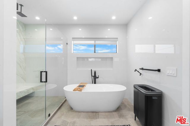 3932 Glencoe Avenue, Culver City, CA 90291