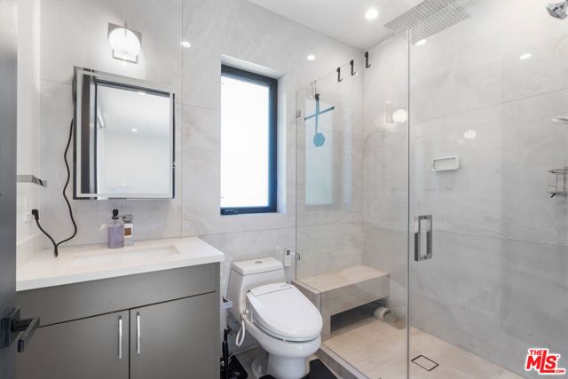 3932 Glencoe Avenue, Culver City, CA 90291