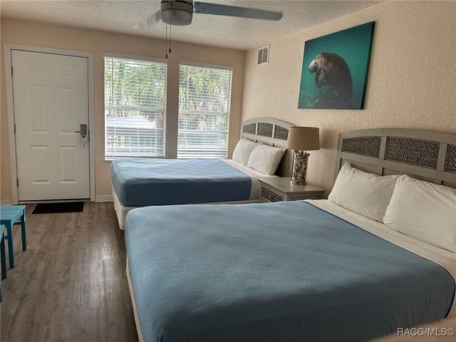5291 S Cherokee Way, Homosassa, FL 34448