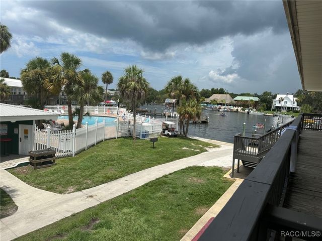 5291 S Cherokee Way, Homosassa, FL 34448