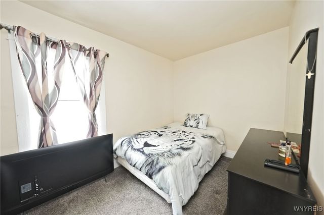 5 Humphrey Road, Buffalo, NY 14207