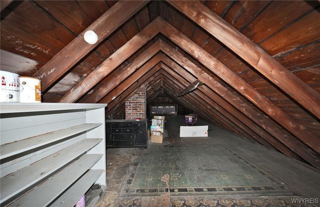 5 Humphrey Road, Buffalo, NY 14207