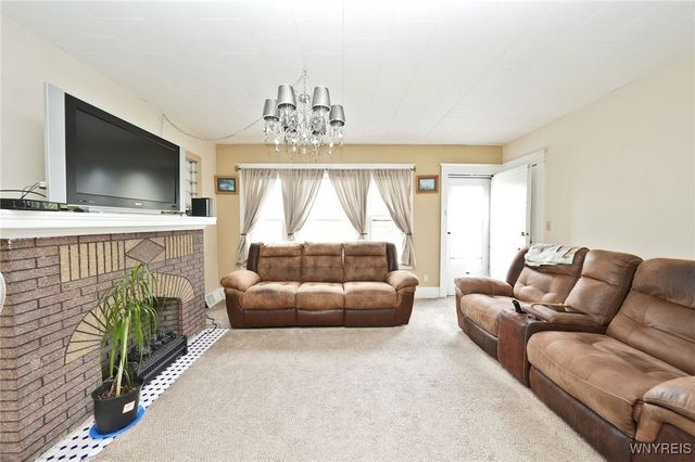 5 Humphrey Road, Buffalo, NY 14207