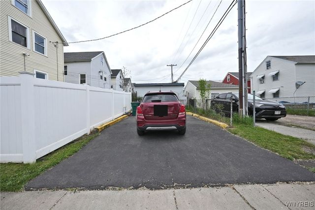 5 Humphrey Road, Buffalo, NY 14207