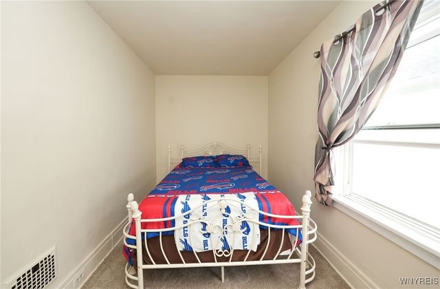 5 Humphrey Road, Buffalo, NY 14207