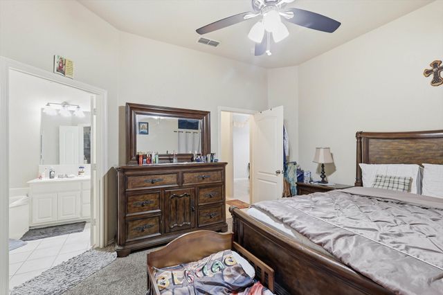 2988 Thames Trail, Fort Worth, TX 76118