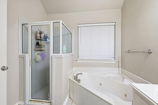 2988 Thames Trail, Fort Worth, TX 76118