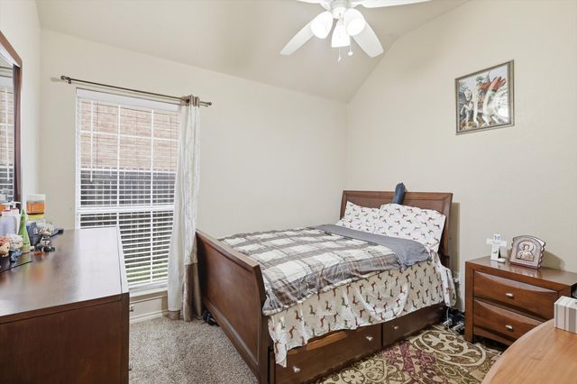 2988 Thames Trail, Fort Worth, TX 76118