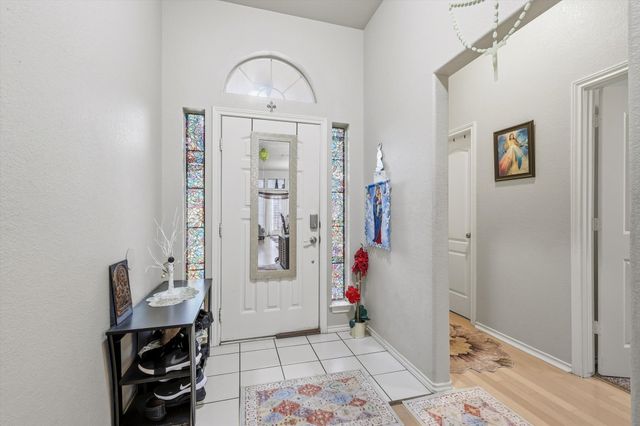 2988 Thames Trail, Fort Worth, TX 76118