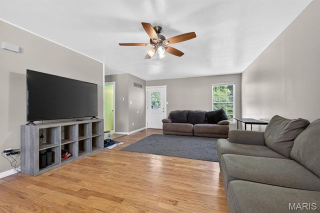 920 Parc Central Drive, Festus, MO 63028