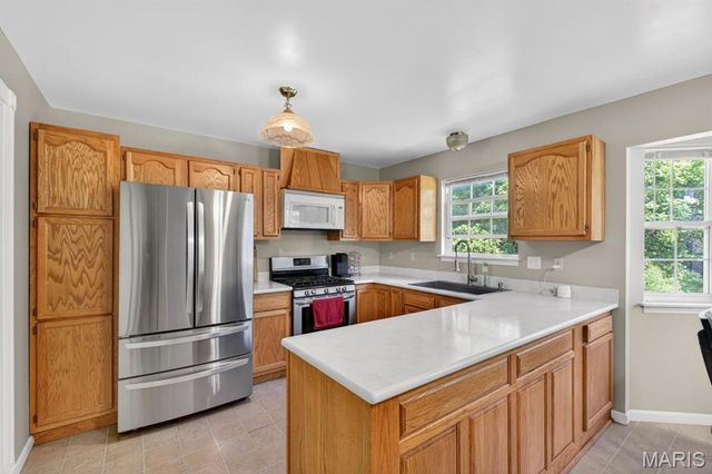 920 Parc Central Drive, Festus, MO 63028