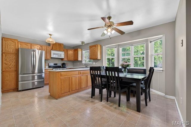 920 Parc Central Drive, Festus, MO 63028