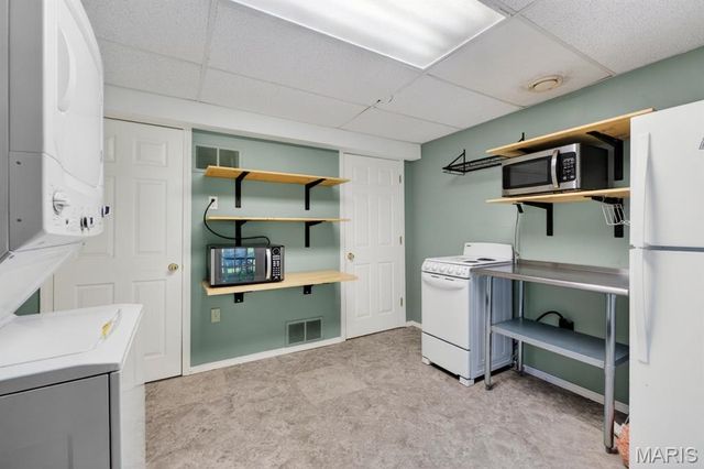 920 Parc Central Drive, Festus, MO 63028