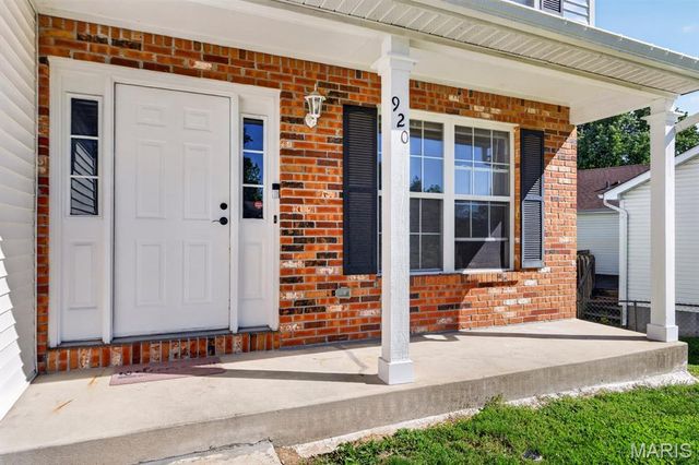 920 Parc Central Drive, Festus, MO 63028