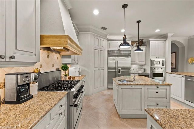 26367 Woodlyn DR, Bonita Springs, FL 34134