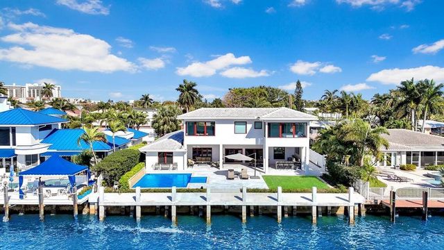 4555 W Tradewinds Avenue, Lauderdale By The Sea, FL 33308