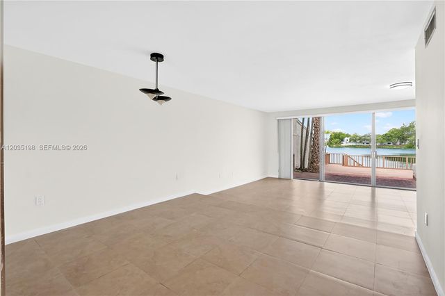 5002 SW 72nd Avenue, Miami, FL 33155