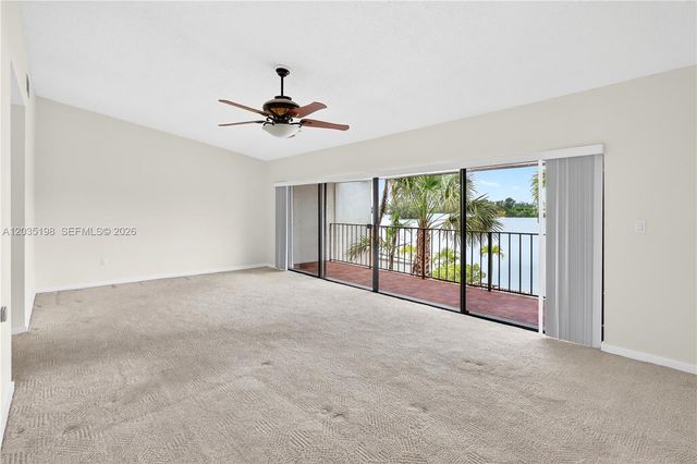 5002 SW 72nd Avenue, Miami, FL 33155