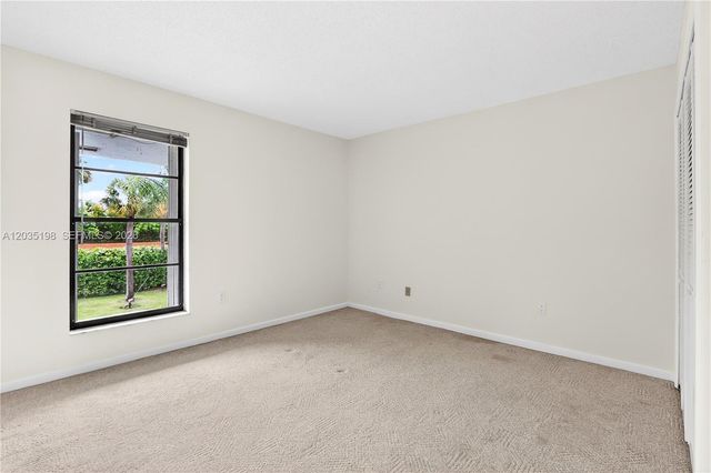 5002 SW 72nd Avenue, Miami, FL 33155