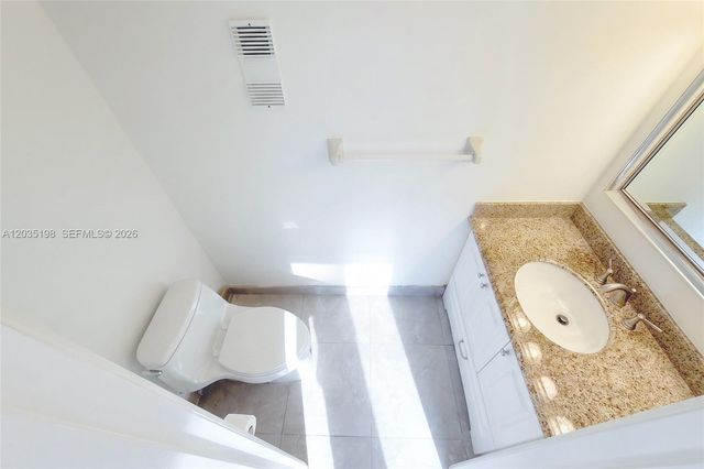 5002 SW 72nd Avenue, Miami, FL 33155