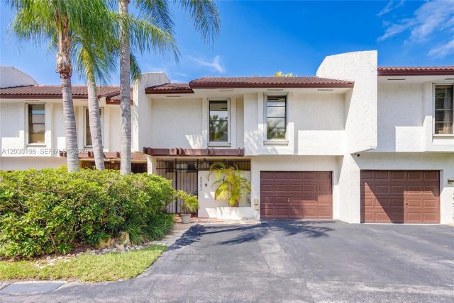 5002 SW 72nd Avenue, Miami, FL 33155