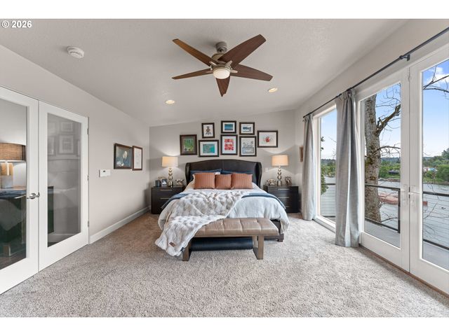5095 TERRITORIAL Dr, West Linn, OR 97068