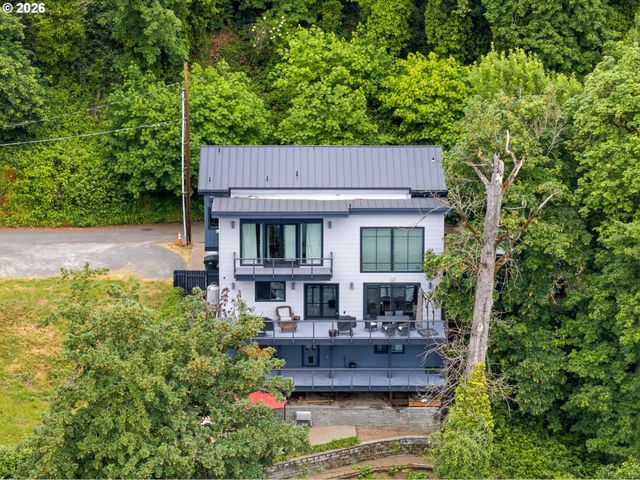 5095 TERRITORIAL Dr, West Linn, OR 97068