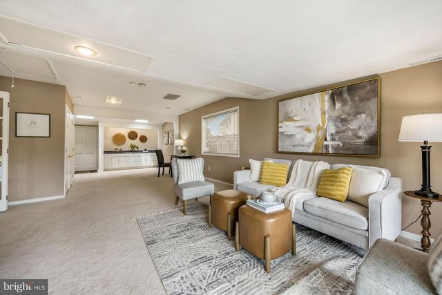 7714 WEBER ST, Annandale, VA 22003