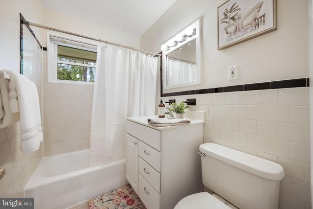 7714 WEBER ST, Annandale, VA 22003
