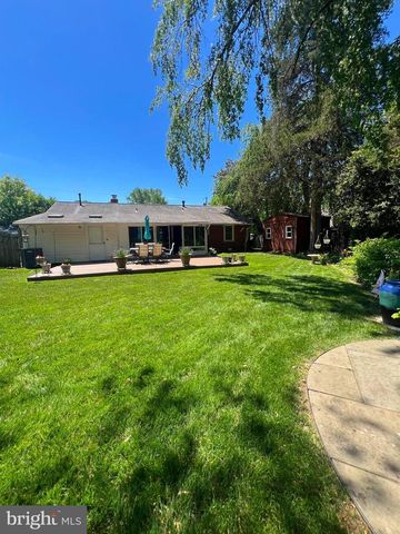 7714 WEBER ST, Annandale, VA 22003