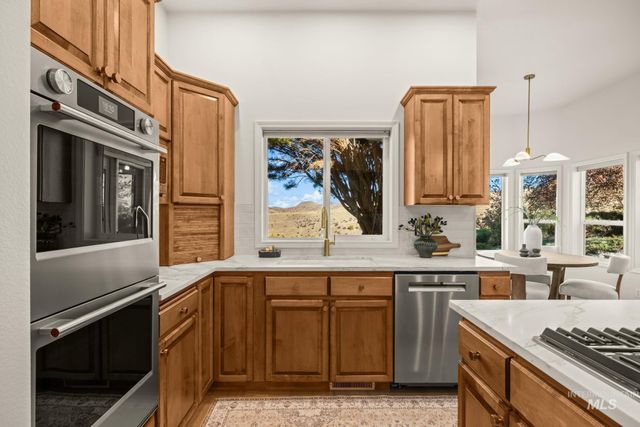 1518 E Braemere Road, Boise, ID 83702