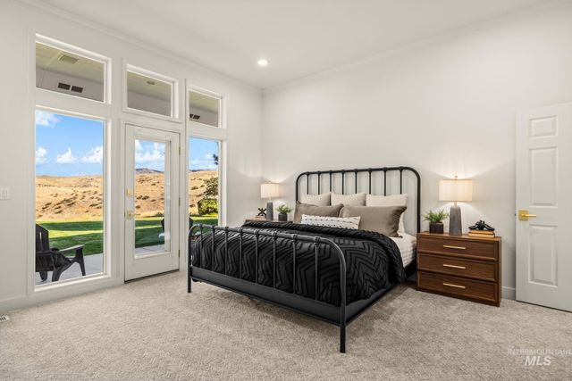 1518 E Braemere Road, Boise, ID 83702