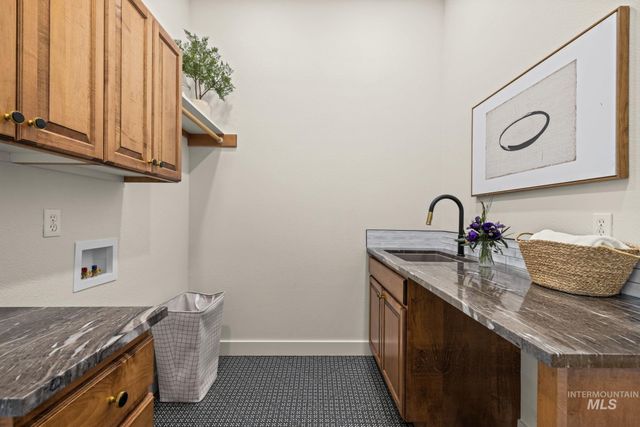 1518 E Braemere Road, Boise, ID 83702