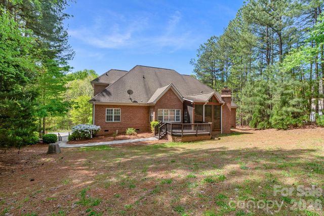137 Northington Woods Drive, Mooresville, NC 28117