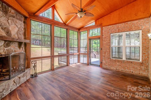 137 Northington Woods Drive, Mooresville, NC 28117