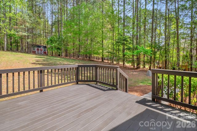 137 Northington Woods Drive, Mooresville, NC 28117