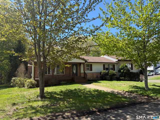 80 Ramsey Avenue, Naugatuck, CT 06770