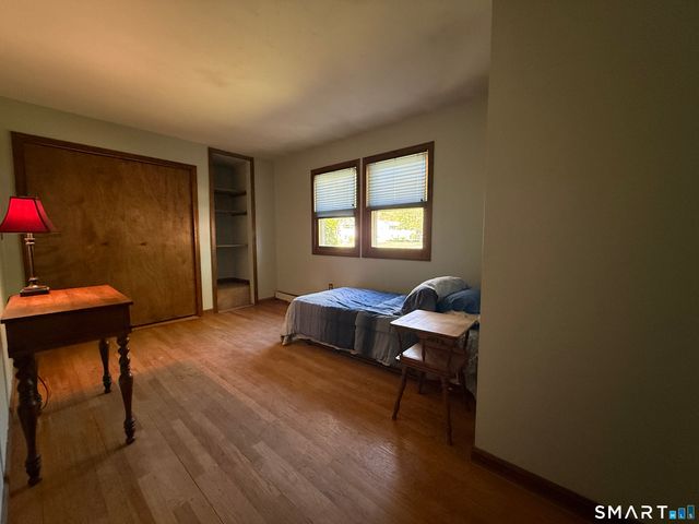 80 Ramsey Avenue, Naugatuck, CT 06770
